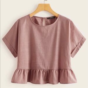 NWOT Keyhole Back Cuffed Sleve Peplum Top